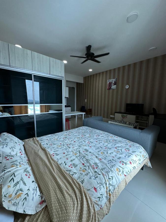 Hideaway At Cybersquare Apartman Cyber Dzsaja Kültér fotó