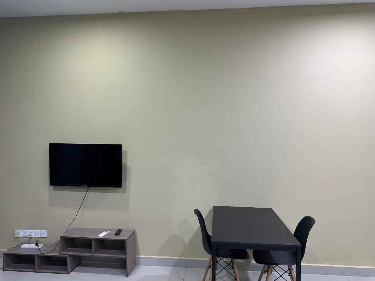 Hideaway At Cybersquare Apartman Cyber Dzsaja Kültér fotó